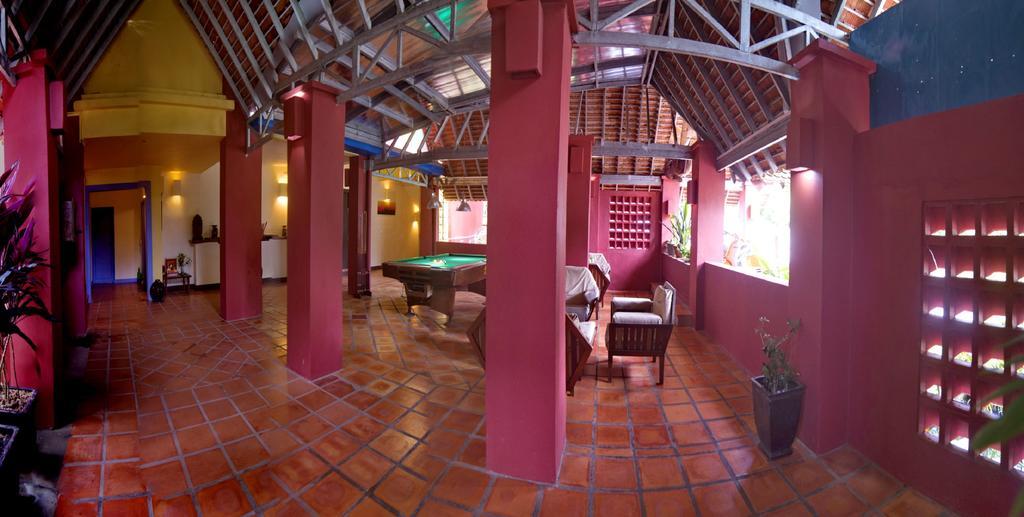 The Harbor Lights Palace Sihanoukville Extérieur photo